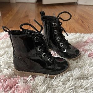 Toddler boots